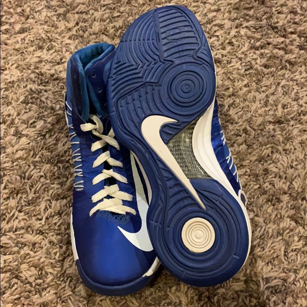 Nike hyperdunks - Picture 2 of 5